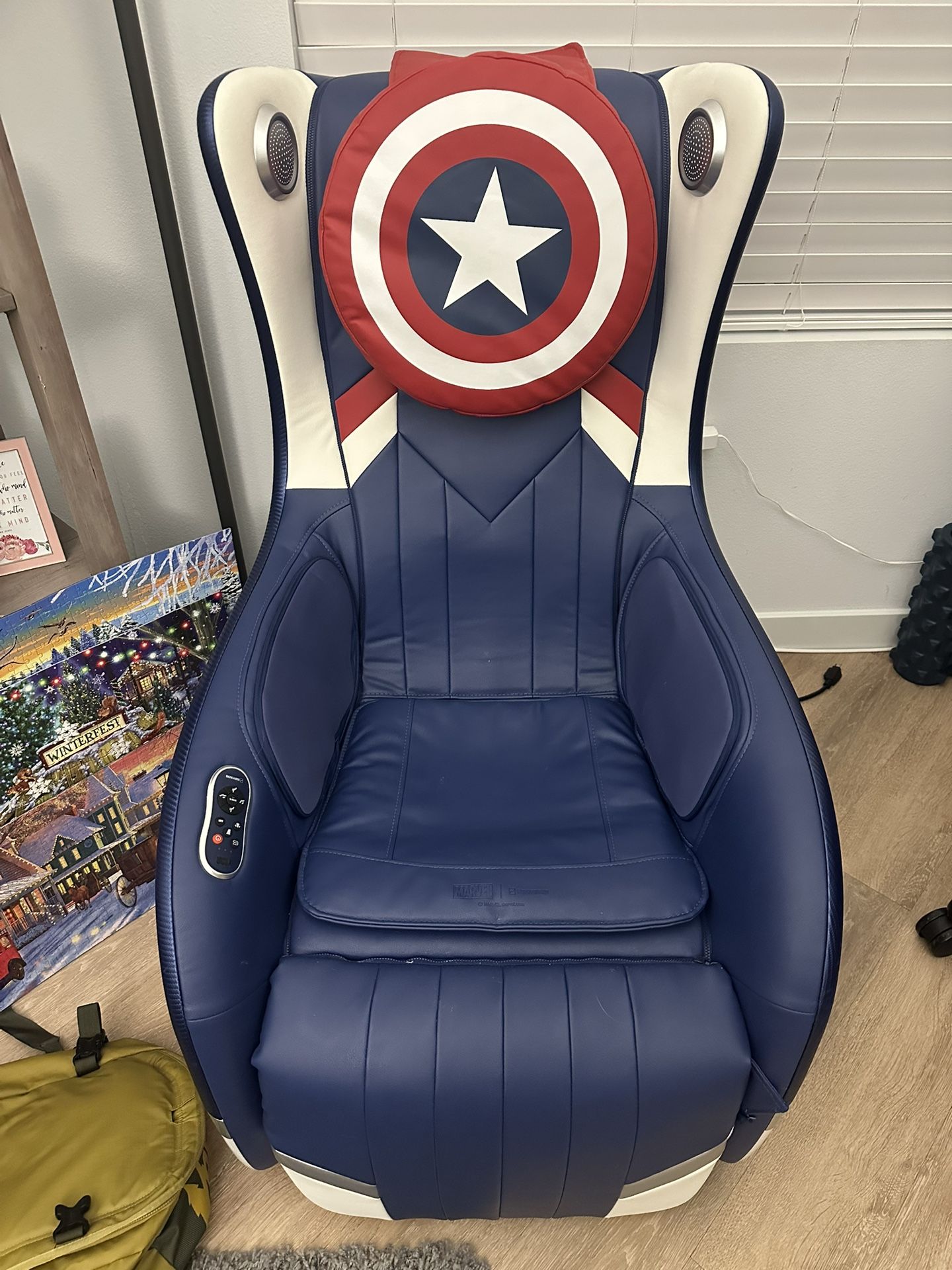 Bodyfriend Captain America Massage Chair