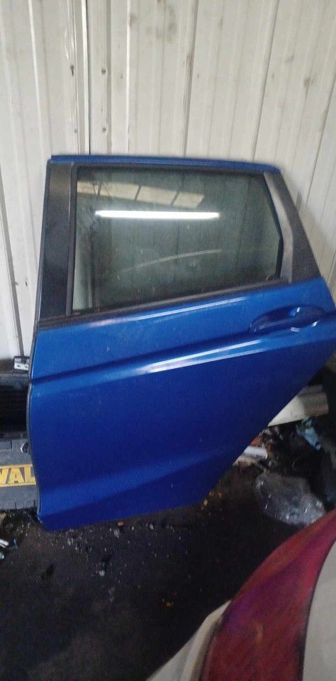 2017 honda fit left rear door