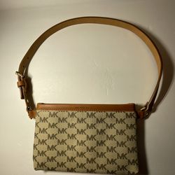 NWOT*Michael Kors MK Logo  Fanny Pack* Belt Bag Beige / Luggage Size Small