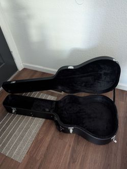 Acoustic Guitar Hardshell Case