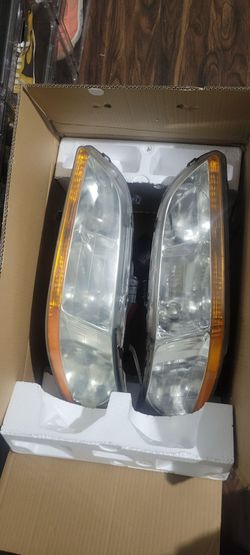 99 - 02 Honda Accord headlights