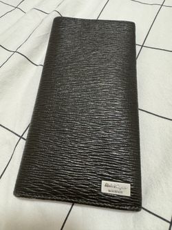 Selling Salvator Ferragamo Continental Wallet