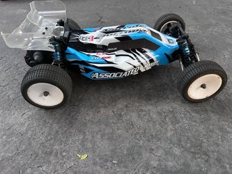 Team Associated RB10