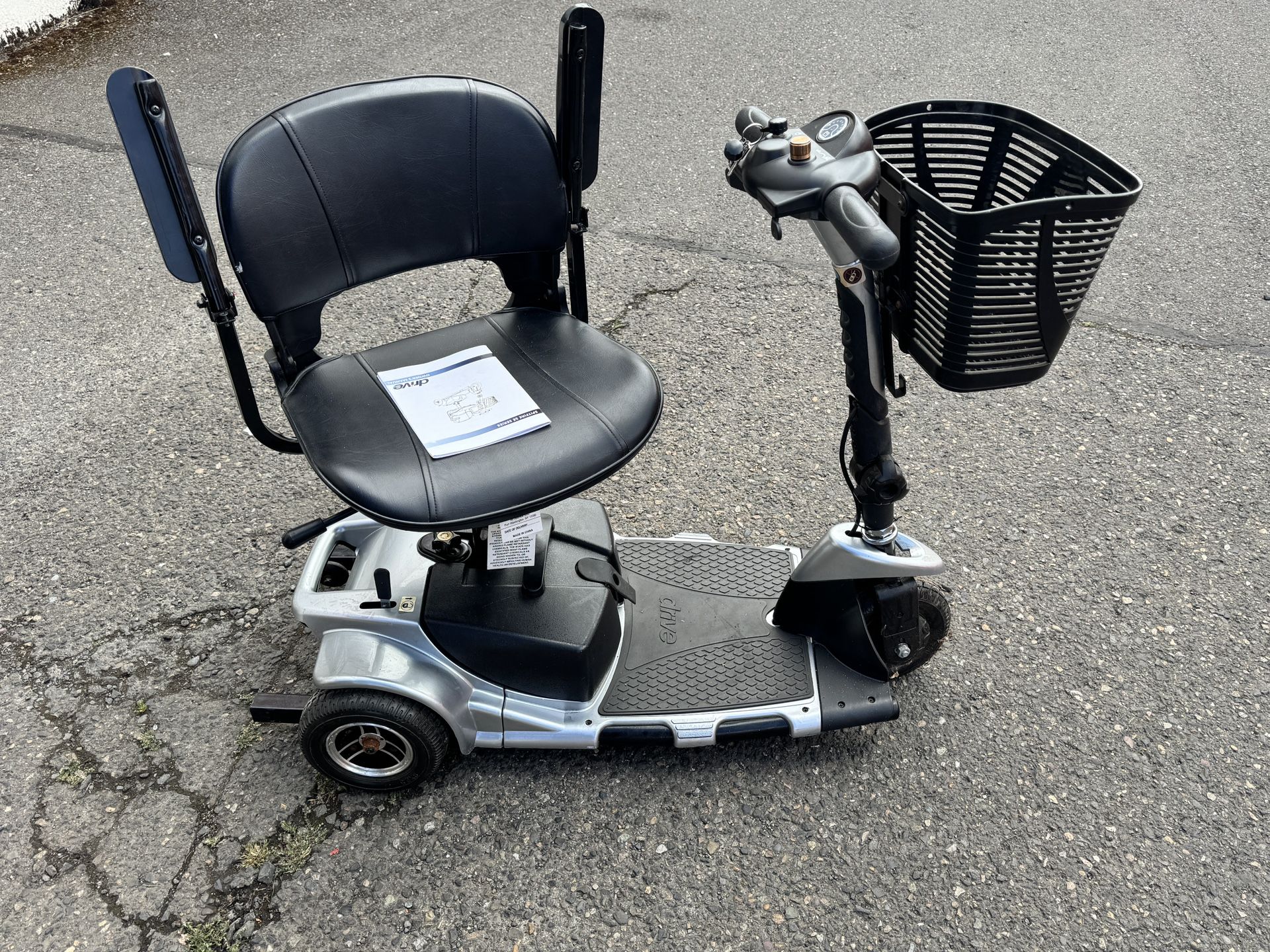 Drive Scout 3 – Wheel mobility scooter