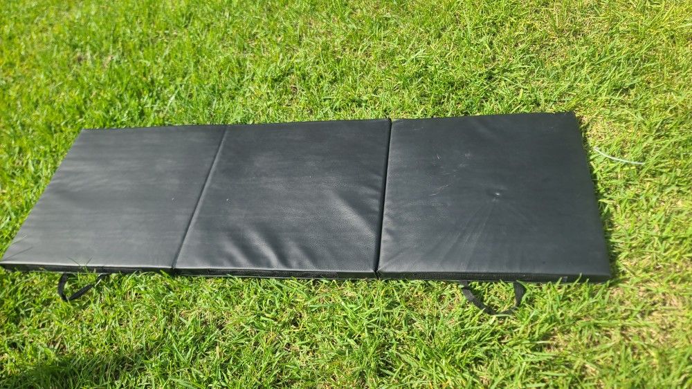 6ft Foldable Exercise Mat , 72 X 24w X 1 1/2