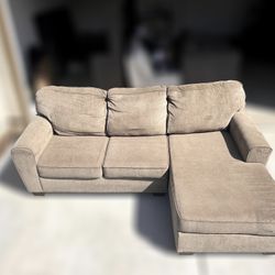 L SHAPED SECTIONAL!!! 🚚 FREE DELIVERY!!! 🚚