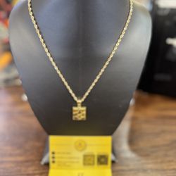 10kt nugget charm & Rope Chain.