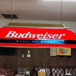 VINTAGE BUDWEISER BILLIARD/POOL TABLE LIGHT