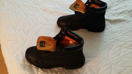 Men's Timberland Boots/SIZE 6.5