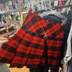 Vintage Clothing, T-shirts, Skirts, Shorts, Pants, Jewelry, Purses 👛 