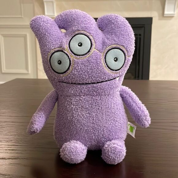 Sincerely UglyDolls Hugs and Headstands Wedgehead Stuffed Plush Toy Purple 8.5”