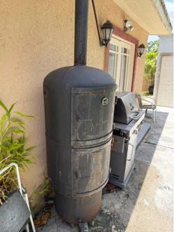 Smoker/grill ....heavy duty