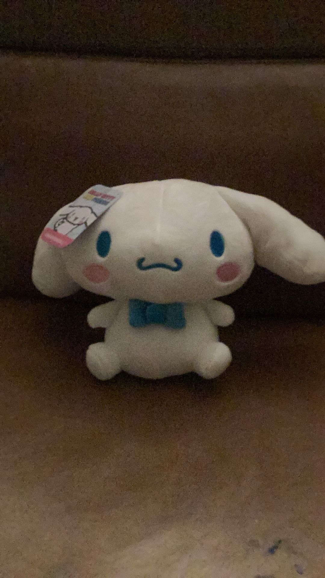 cinnamon roll plushie