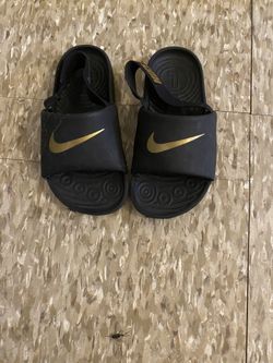 Toddler Slipper Size 9 