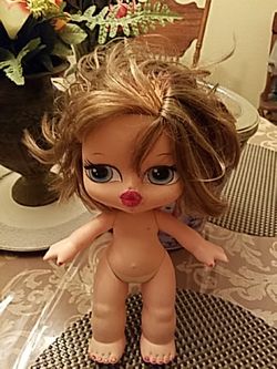Doll, no clothes