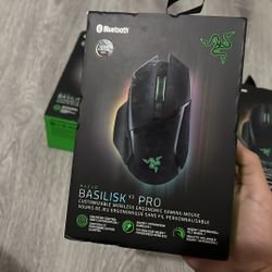 Razer Basilisk V3 Pro Wireless Gaming Mouse, HyperScroll Tilt Wheel, 2.4Ghz, Bluetooth, RGB, Black