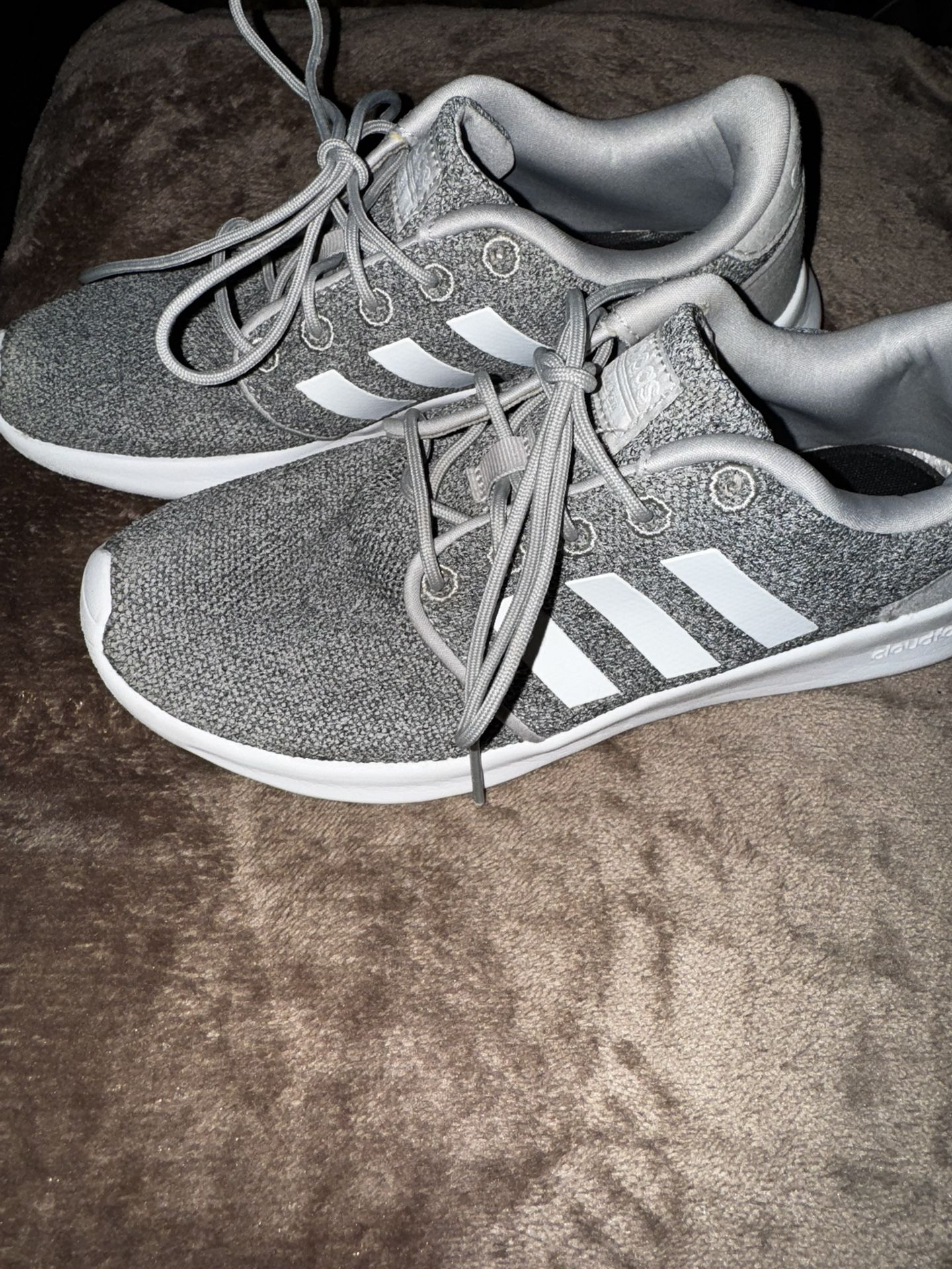 Size 6 Adidas 
