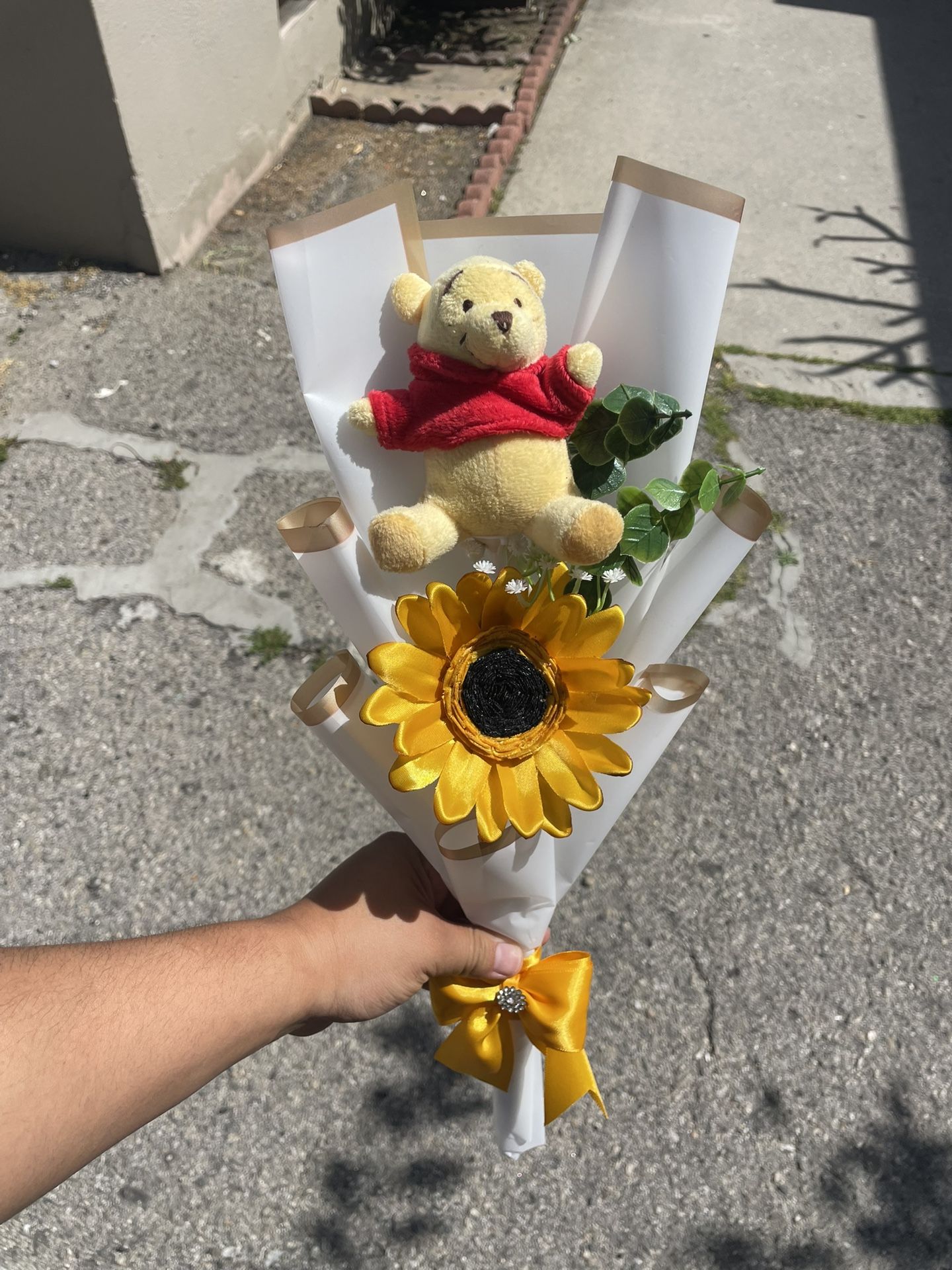 Winnie The Pooh Small Bouquet