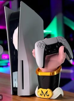 Majin Buu Universal Controller holder