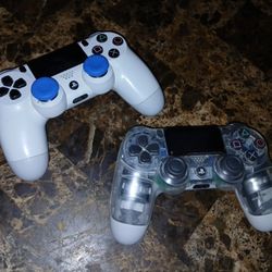 PS4 Controllers 
