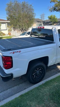 Chevy Silverado 2014 4x4 v6