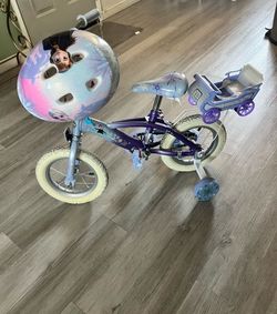 Disney Frozen Bike With. Helmet 🪖