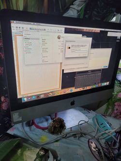 Apple Desktop Computer