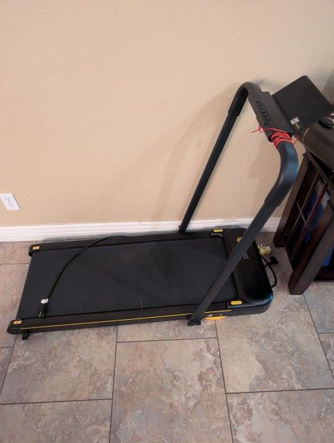 Urevo Strol 2e Treadmill Walking Pad