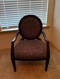 Leopard accent chair