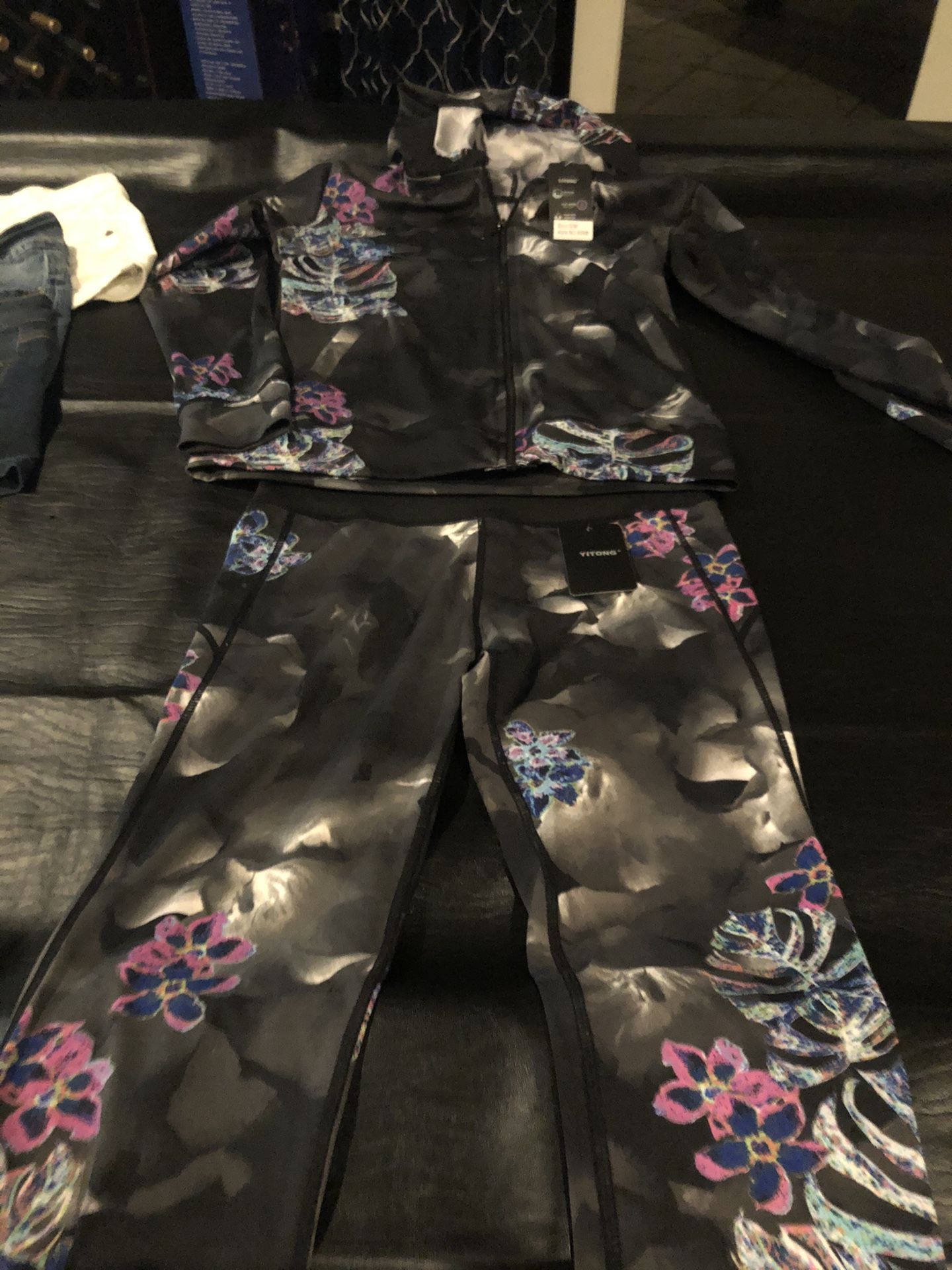 Women’s Jogger Never Worn With Tags