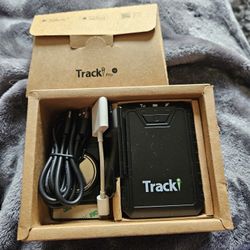 Tracking device