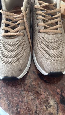 Shoe