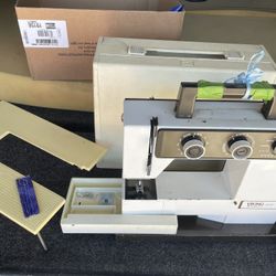 Viking Husqvarna 3610 Sewing Machine
