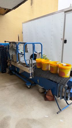 🔥 COMMERCIAL LIFT FOR SALE – GREAT DEAL! 🔥