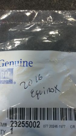 Chevrolet chevy equinoxes emblem GM 23255002