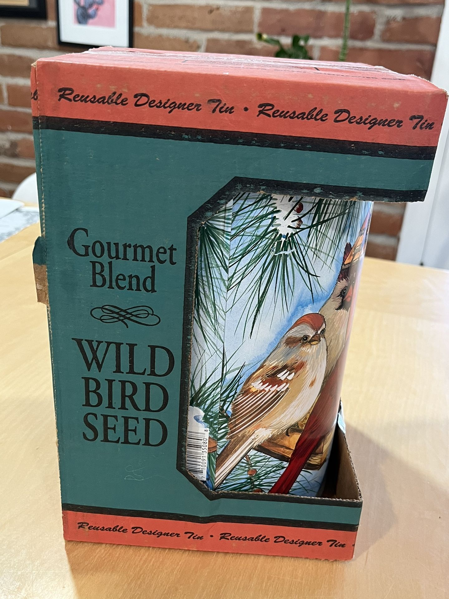 New Wild Bird Seed Reusable Designer Tin 8.5 Pounds