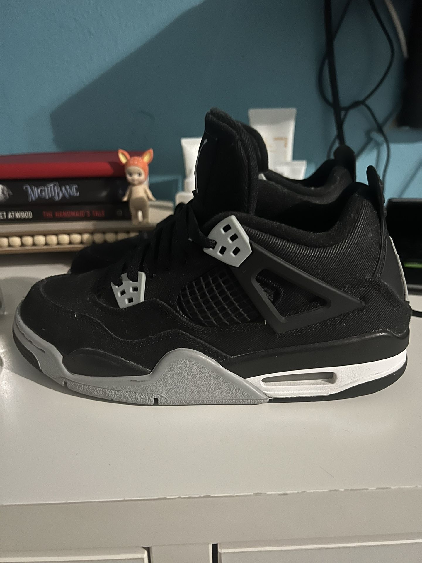 Jordan 4