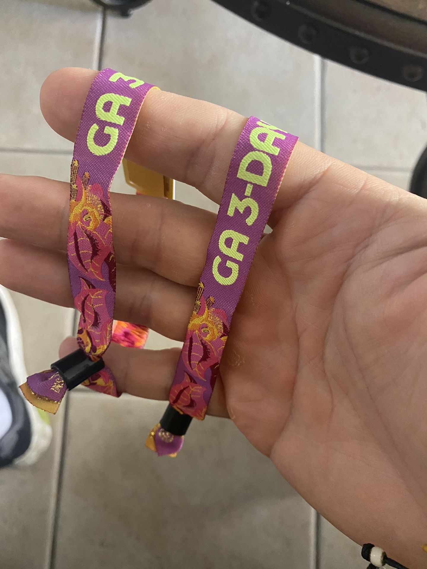 EDC ORLANDO GA 3 Day Pass, $360 Both , $180 For One Pass