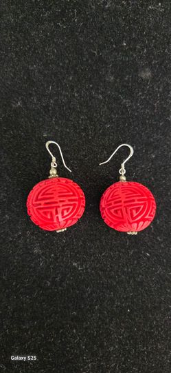 Vintage faux cinnabar and 925 hooks earrings