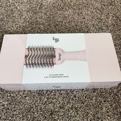 L’Ange 2-in-1 Titanium Brush Dryer 