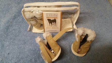 Small dog winter boots