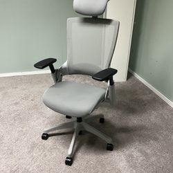 Office Chair In Excellent Condition And Comfy 