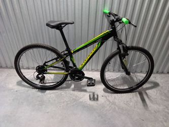 BICYCLE SPECIALIZED 21 SPEED SIZE 26 BRAND NEW