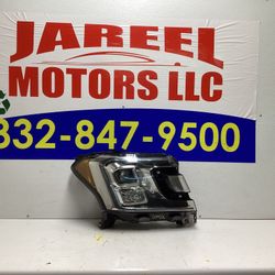 2019 2020 2021 FORD EXPEDITION RH HEADLIGHT