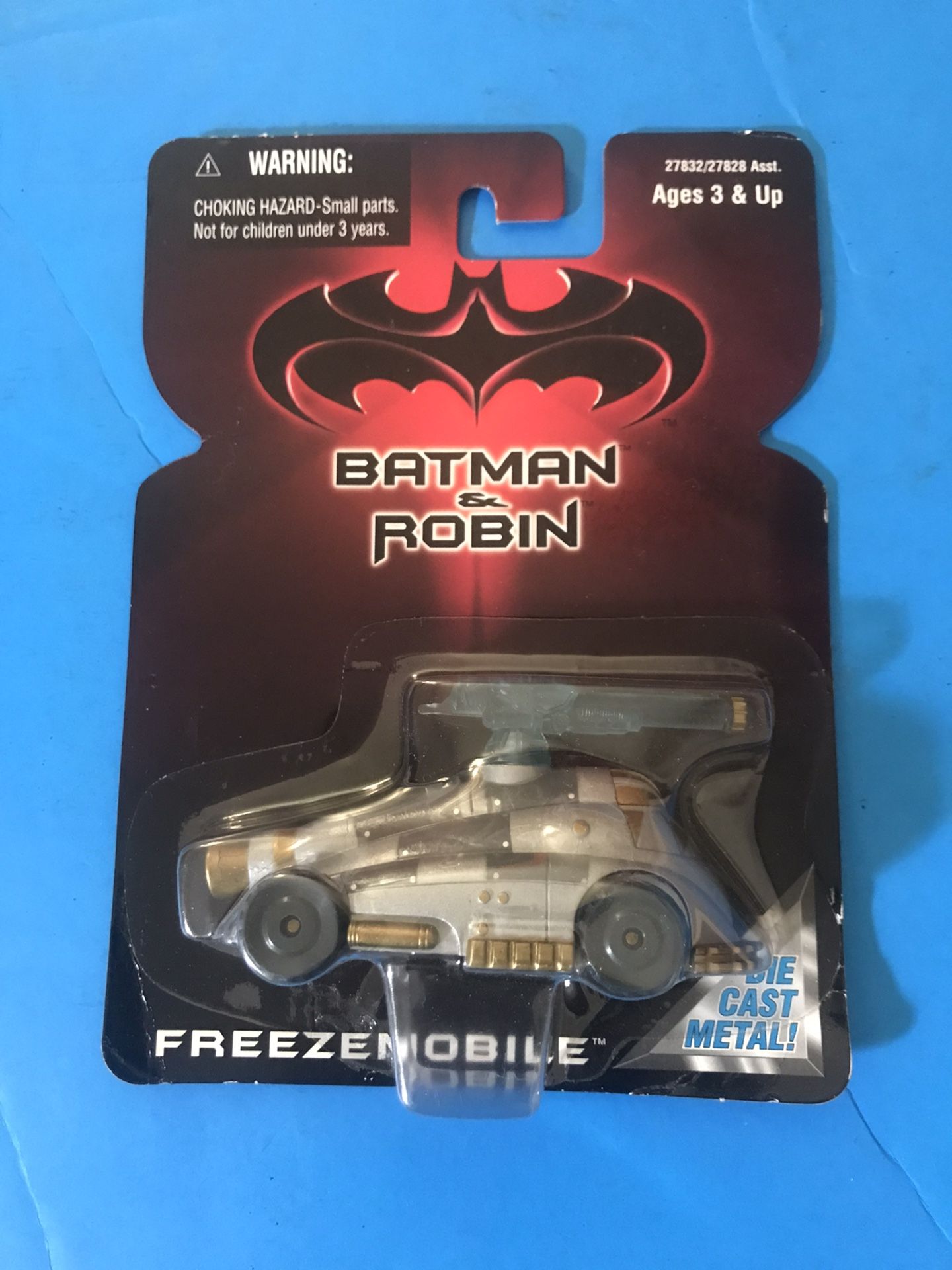 Brand NEW IN BOX - 1997 Kenner Batman & Robin Die Cast Metal FREEZEMOBILE
