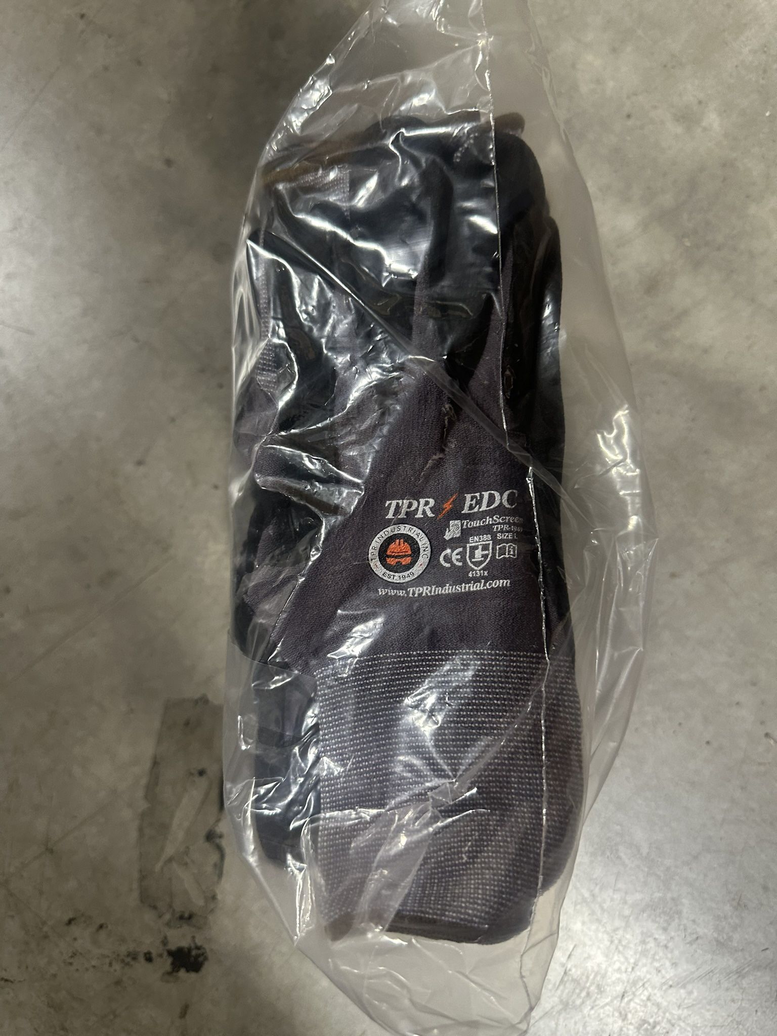 New Nitrile Coated Work Gloves Case