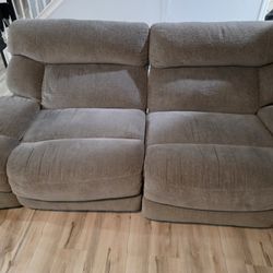 Electric Reclining Couches