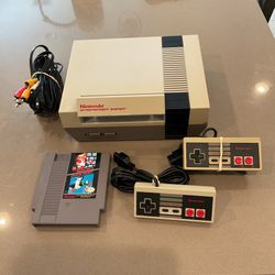 Original Nintendo nes console
