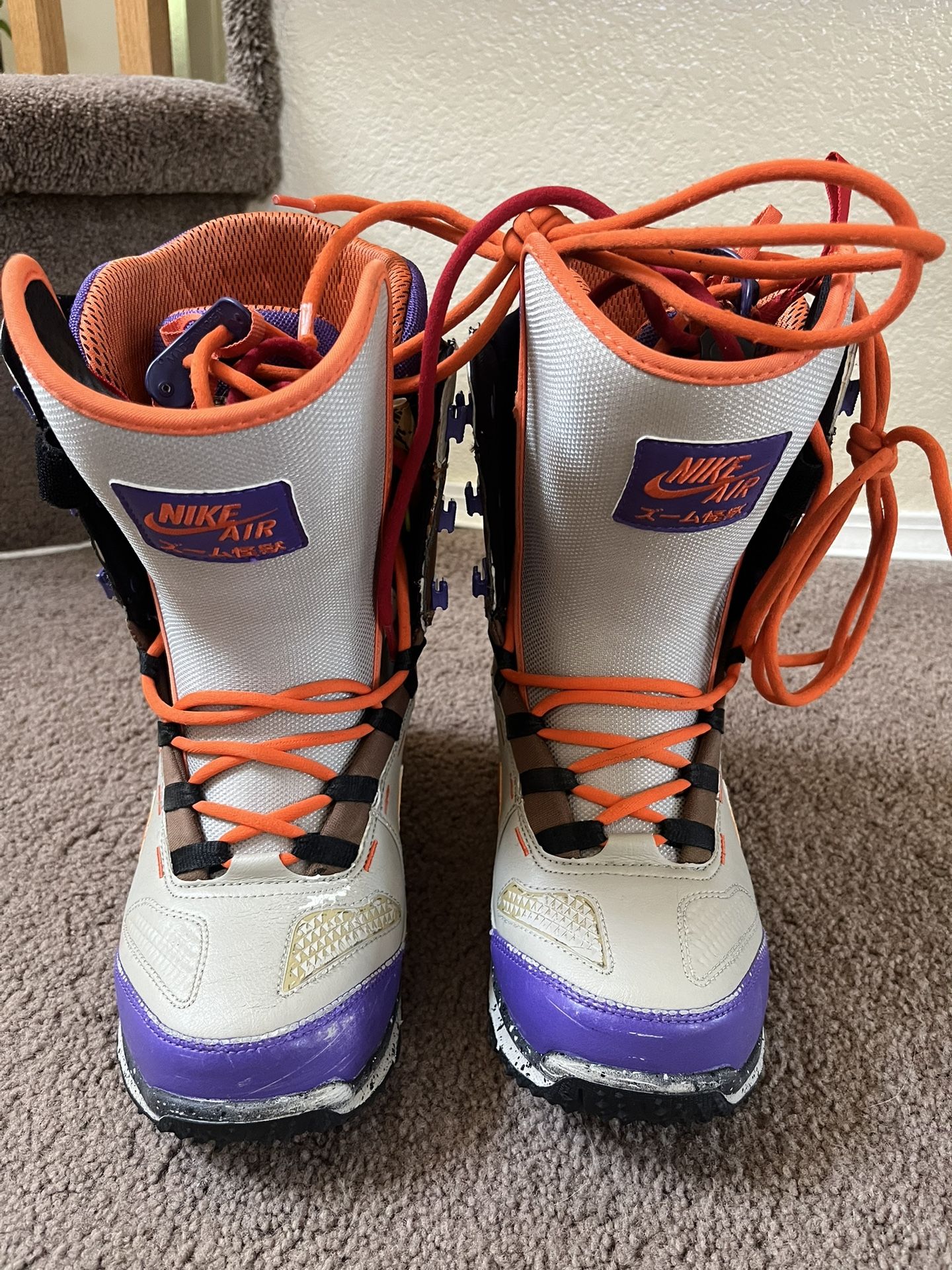 Nike Kaiju Snowboard Boots Size 8