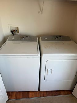 Wash and dryer Kenmore